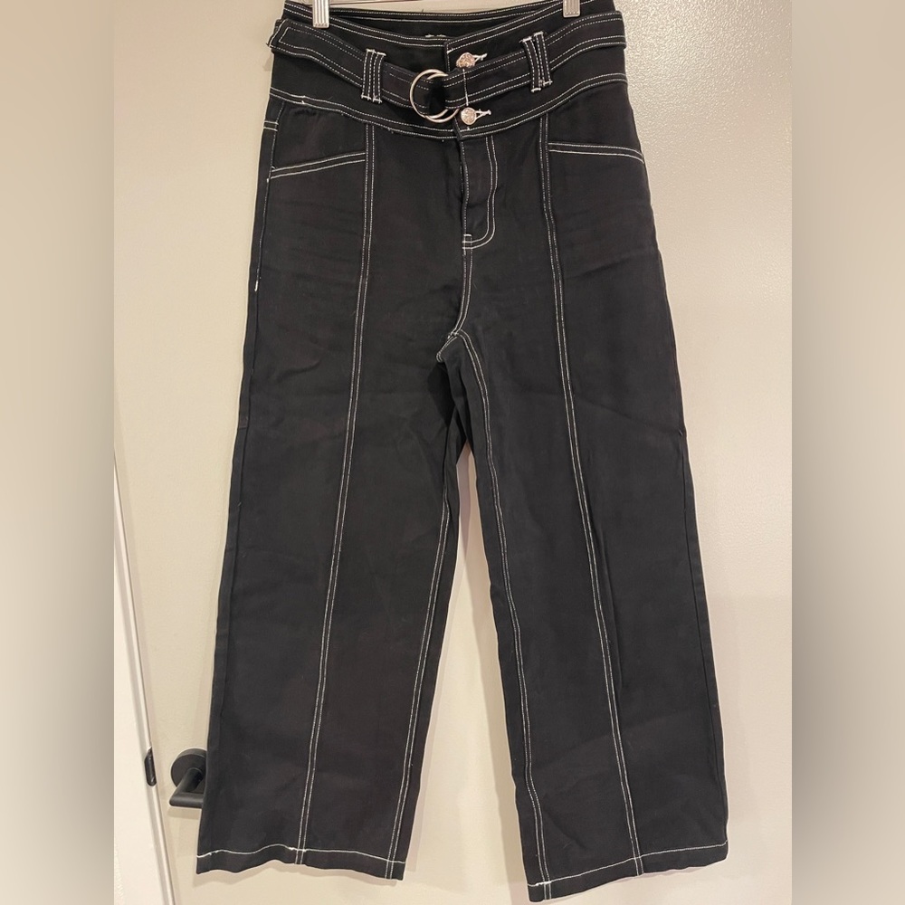 NWOT Black High Waist Whip Stitch Jeans Size M